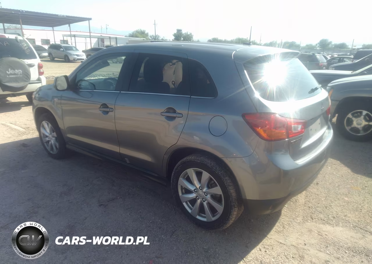 2015 Mitsubishi Outlander Sport Se VIN:4A4AR4AU1FE036531 - 3