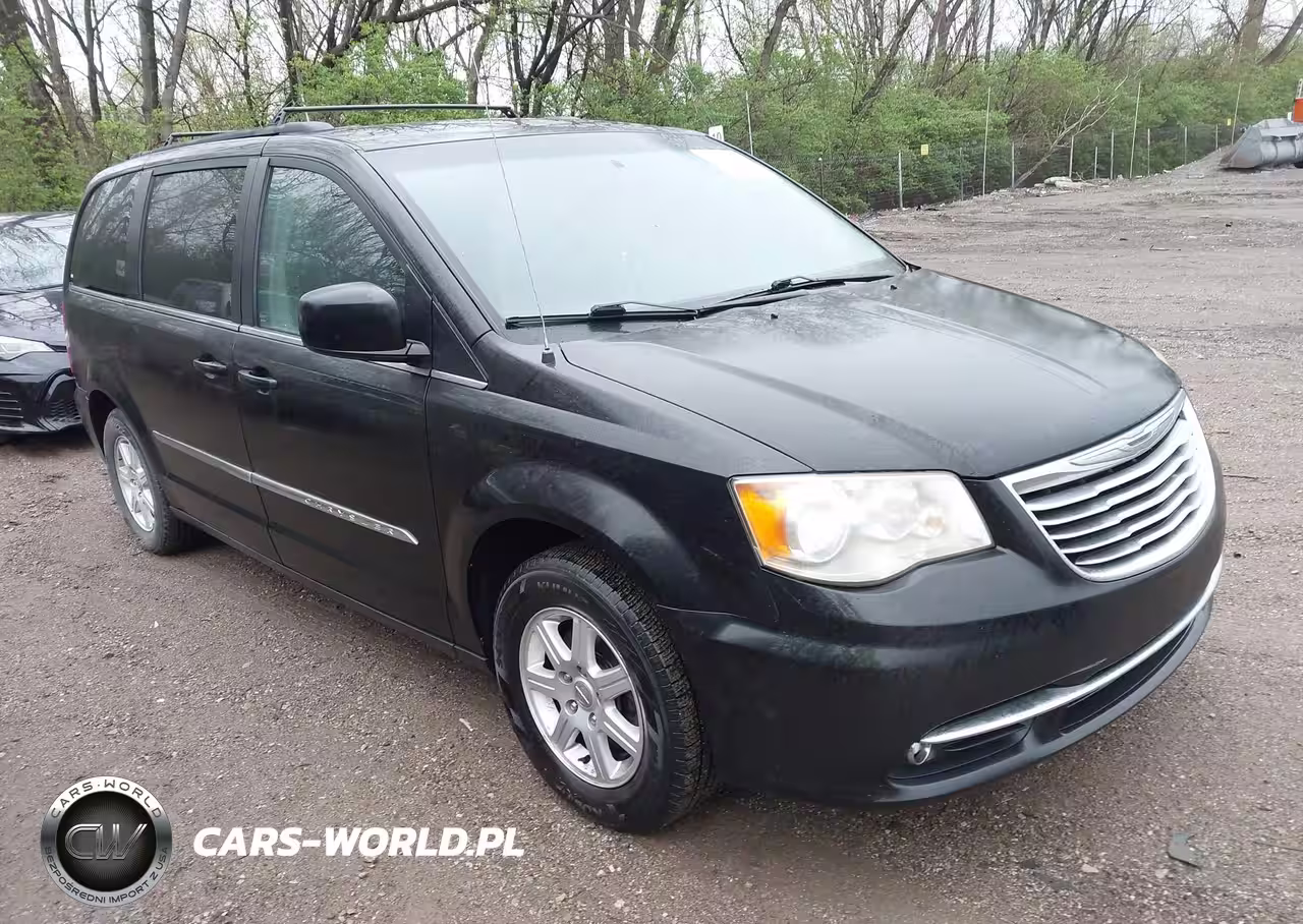 2012 Chrysler Town & Country Touring