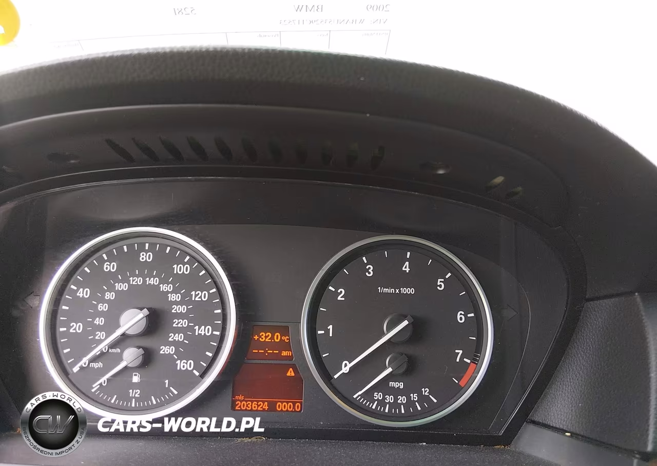 2009 BMW 528I VIN:WBANU53529C117523 - 7