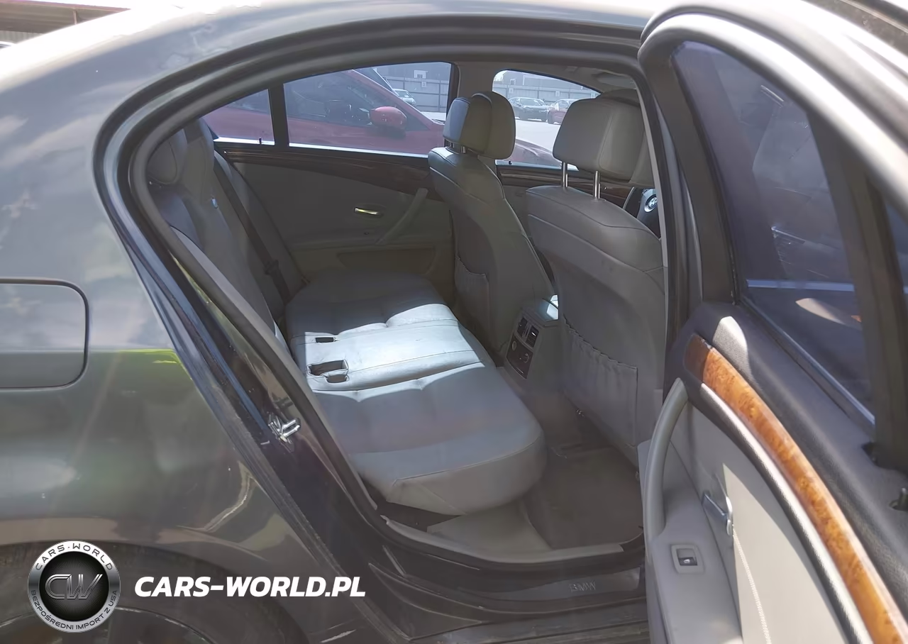 2009 BMW 528I VIN:WBANU53529C117523 - 8