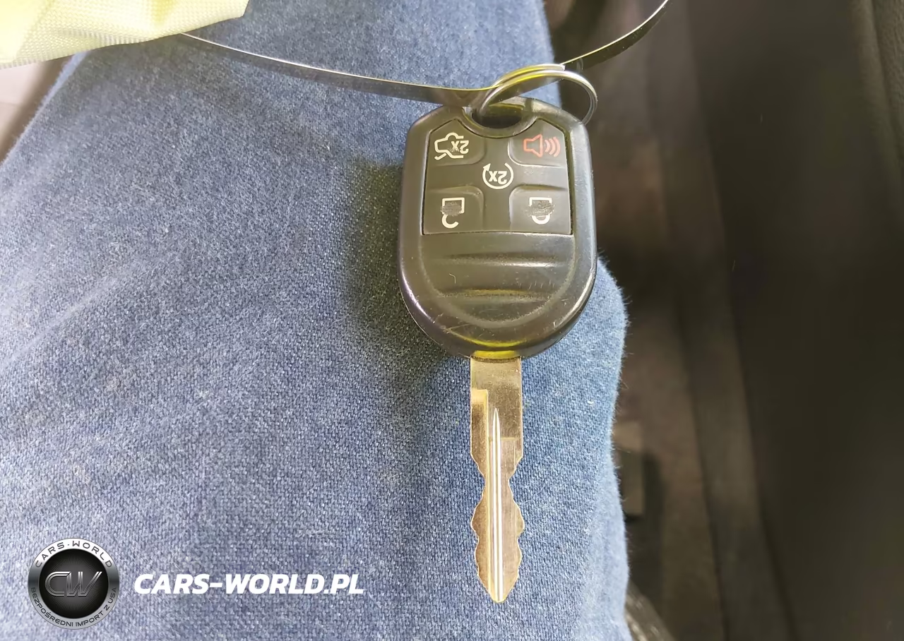 2013 Ford Taurus Sel VIN:1FAHP2E87DG165913 - 11