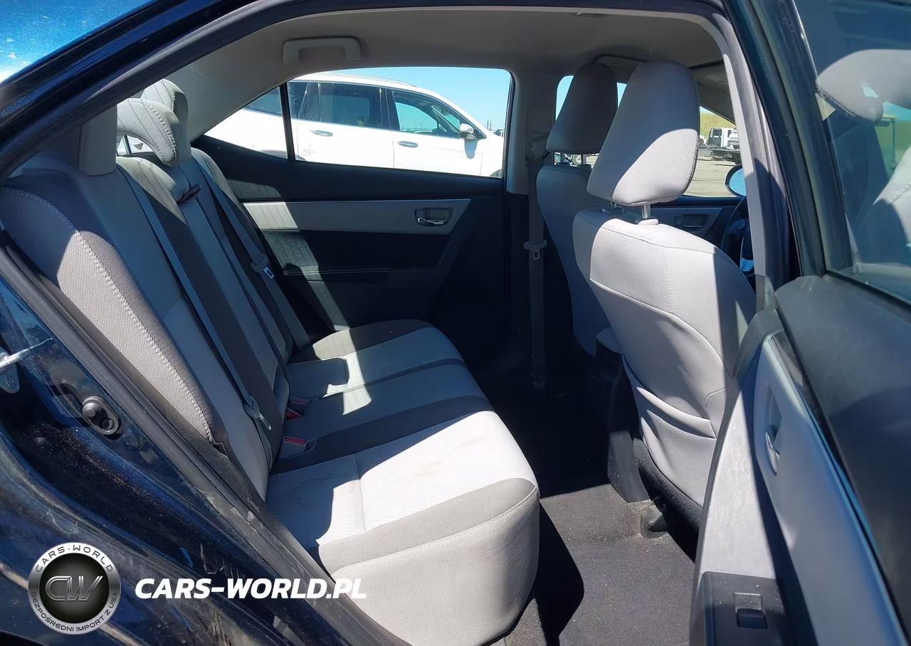 2017 Toyota Corolla Le VIN:2T1BURHE7HC824547 - 8