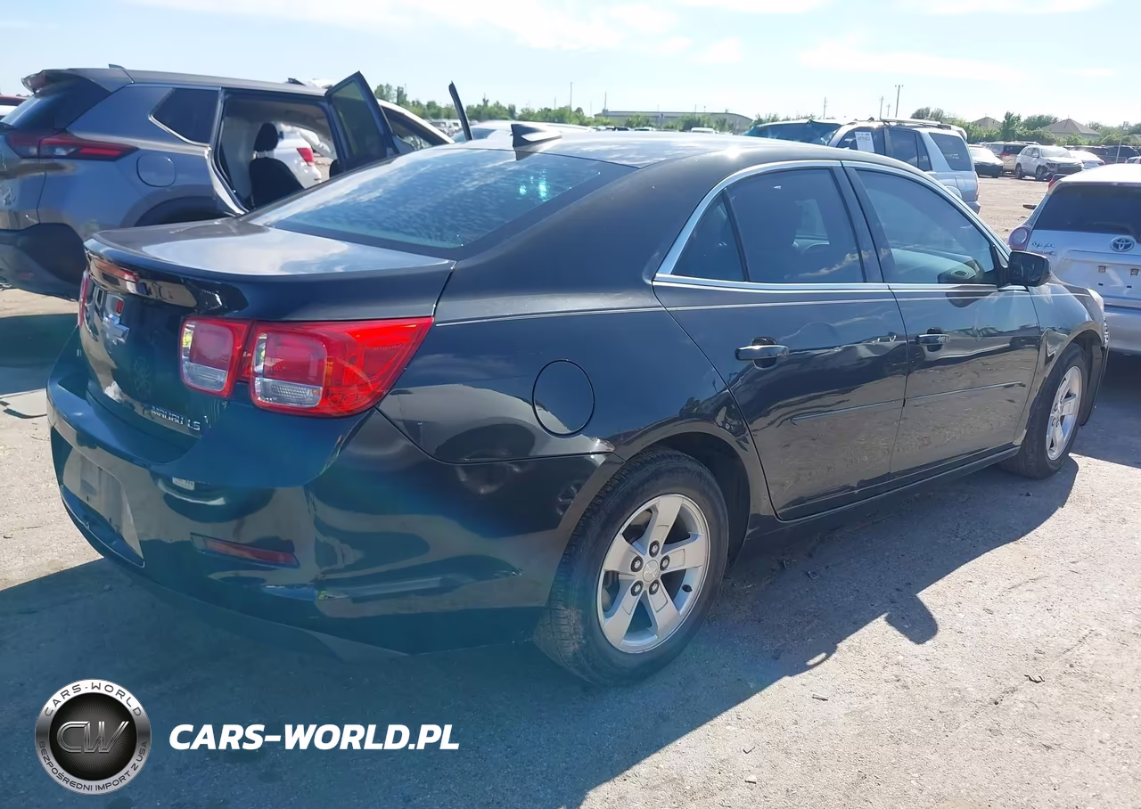 2015 Chevrolet Malibu Ls VIN:1G11B5SL1FF341912 - 4