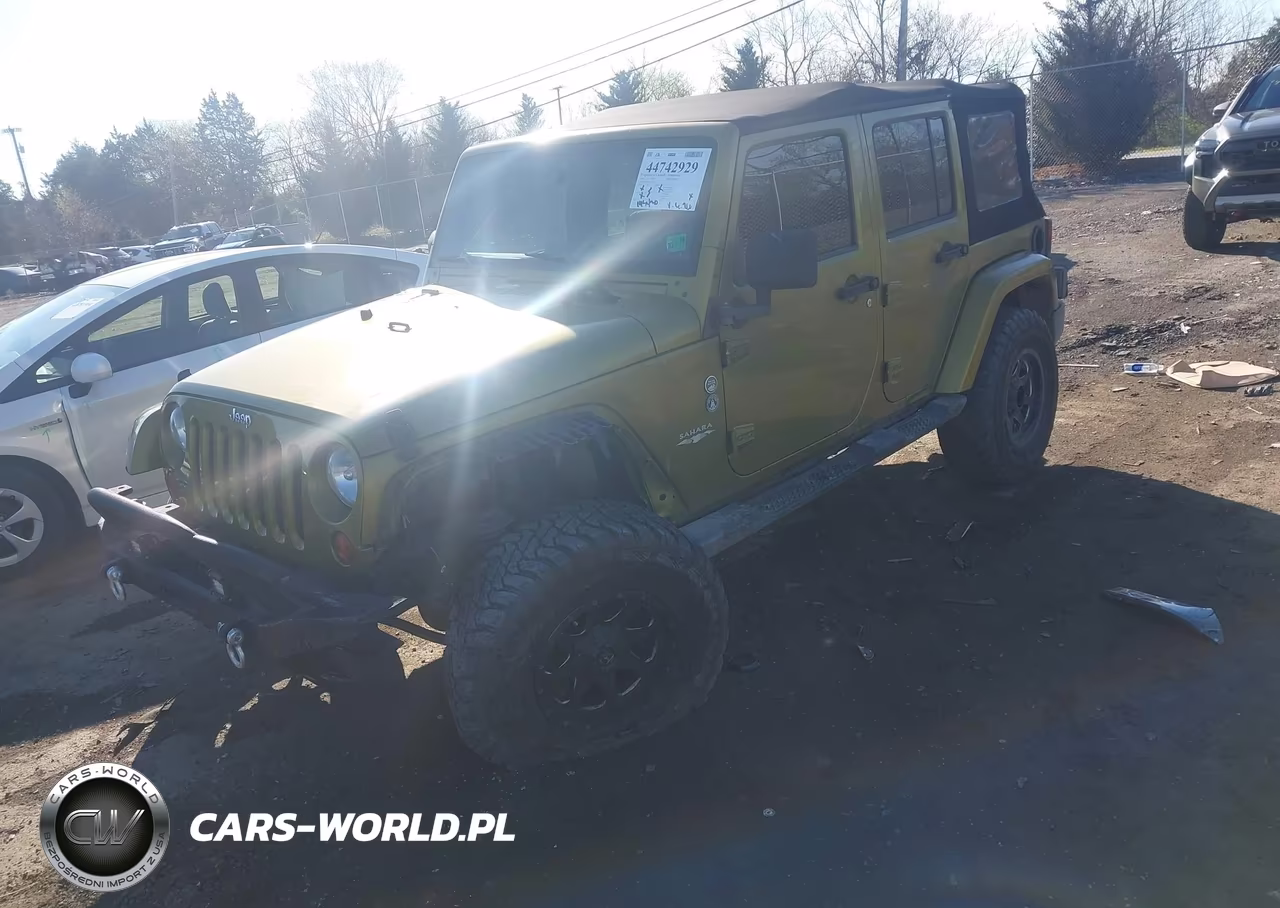 2008 Jeep Wrangler Unlimited Sahara VIN:1J8GA59198L577813 - 2