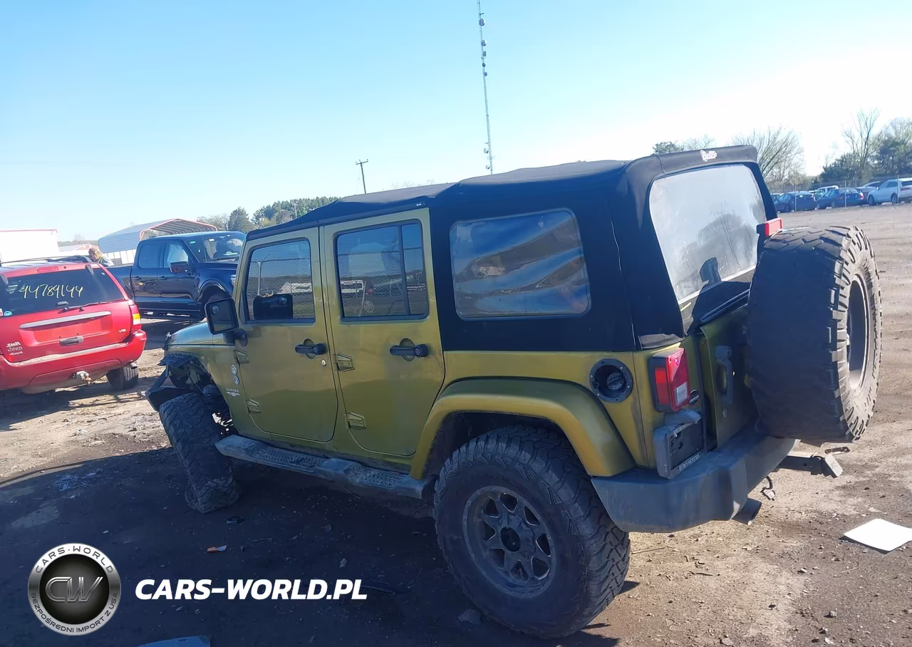2008 Jeep Wrangler Unlimited Sahara VIN:1J8GA59198L577813 - 3