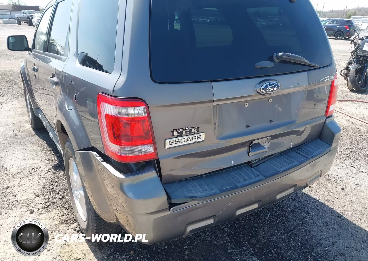 2012 Ford Escape Xlt VIN:1FMCU0D7XCKC18119 - 6