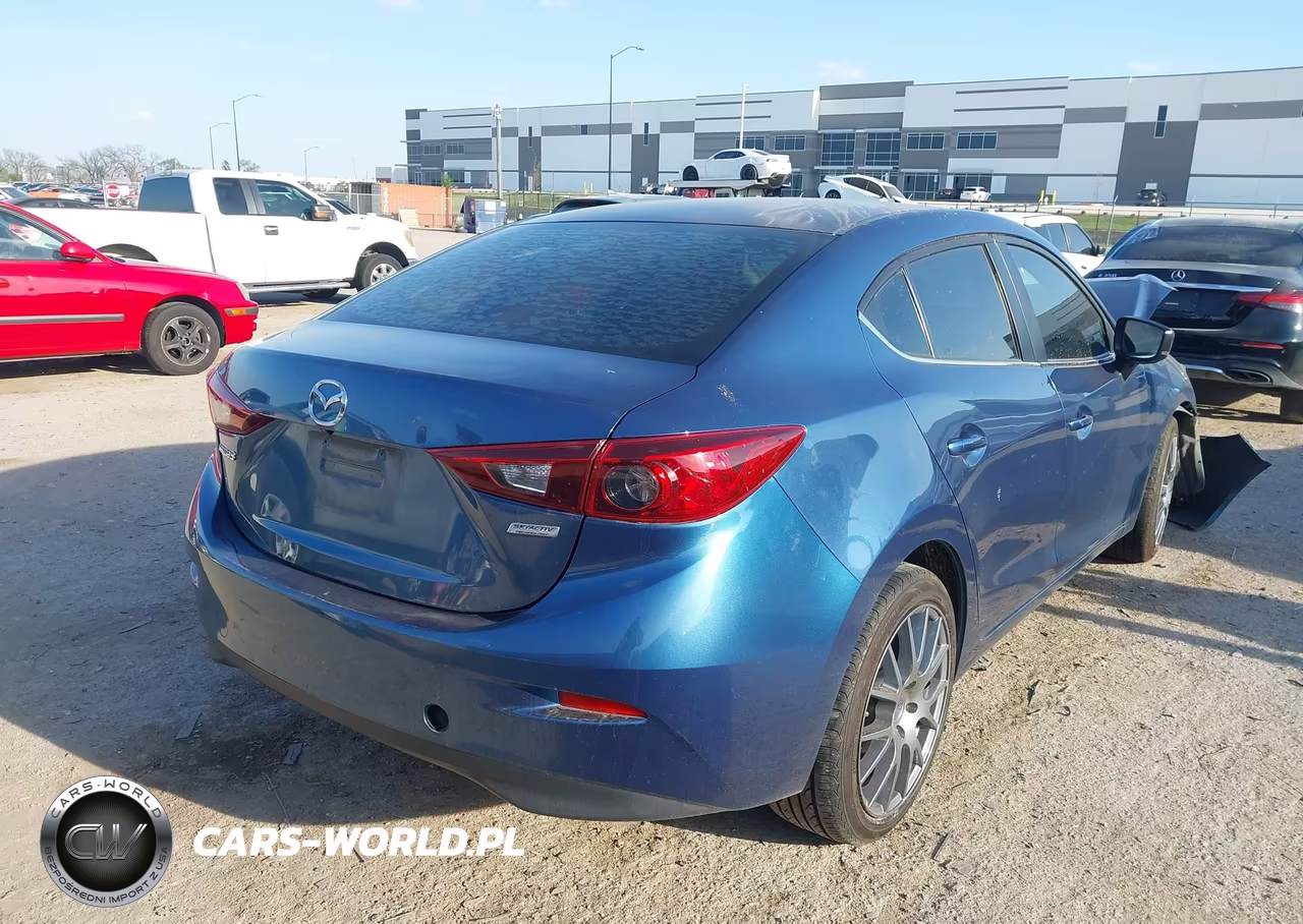 2017 Mazda Mazda3 Touring VIN:3MZBN1V75HM145398 - 4