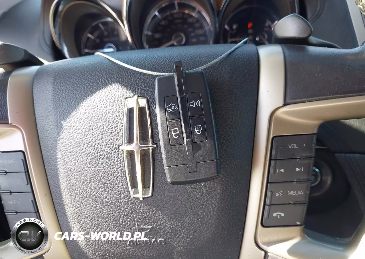 2010 Lincoln Mkt VIN:2LMHJ5FR5ABJ16345 - 11