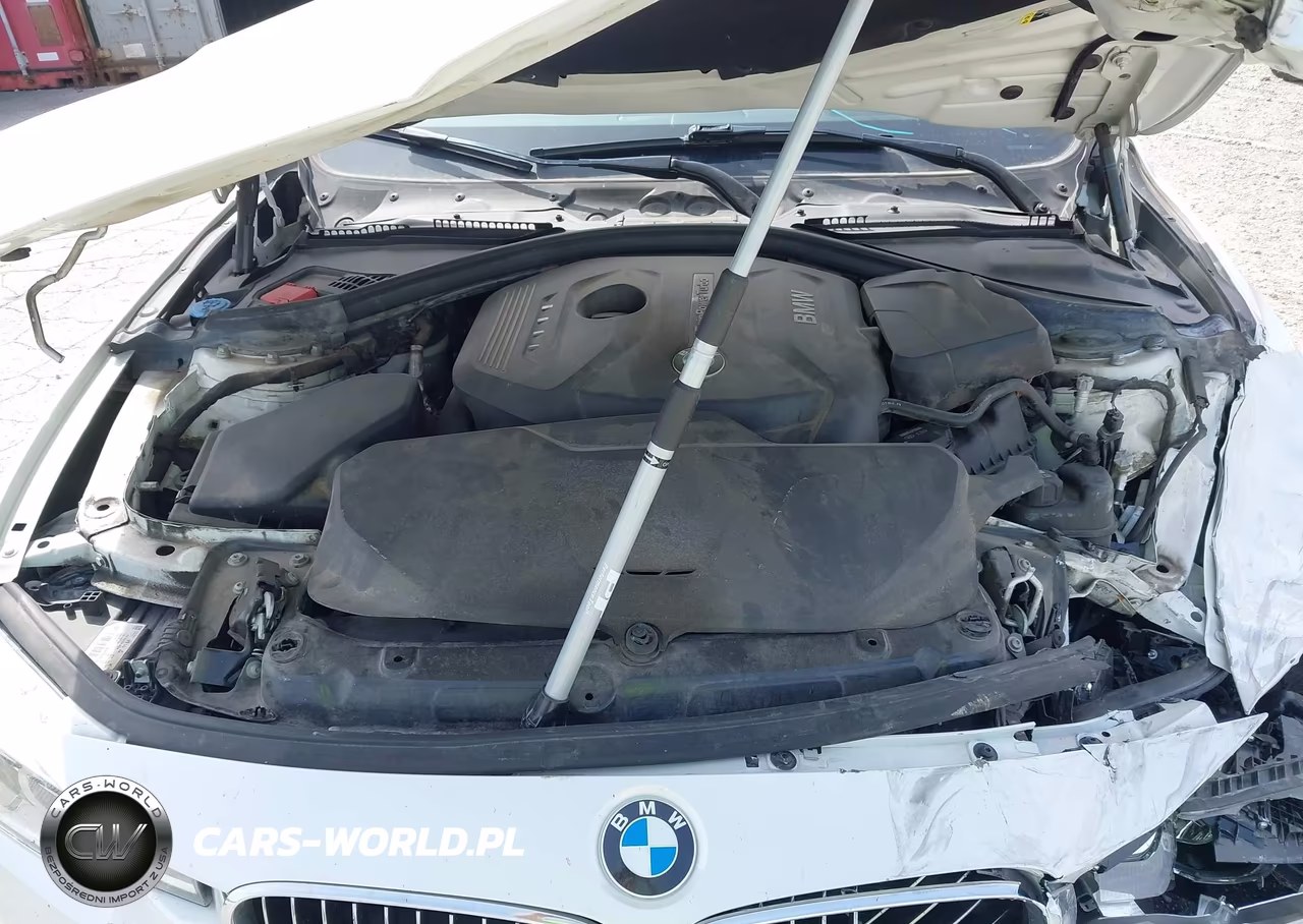 2018 BMW 330I xDrive VIN:WBA8D9C53JEM33588 - 10