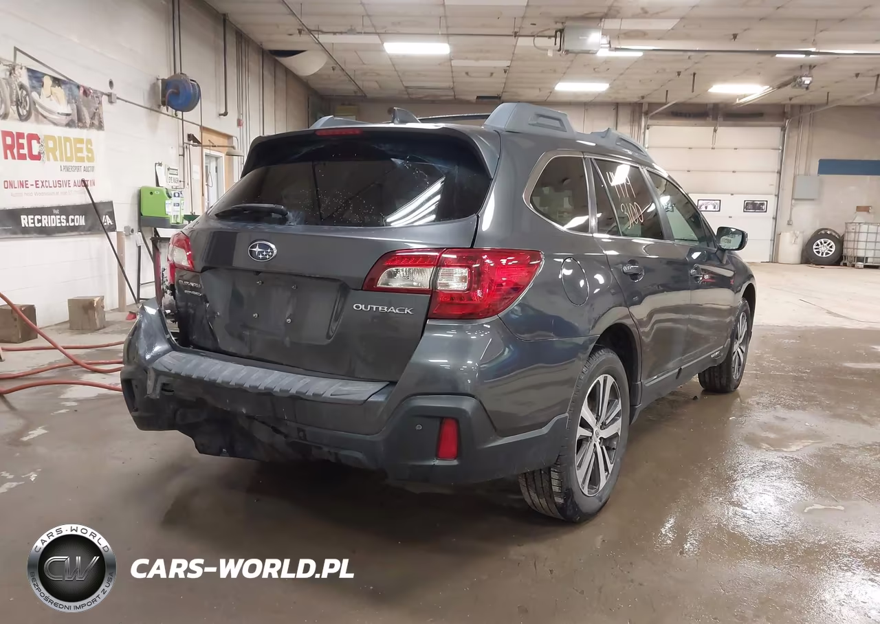 2018 Subaru Outback 2.5I Limited VIN:4S4BSANC5J3202498 - 4