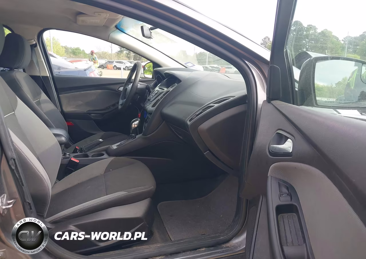 2013 Ford Focus Se VIN:1FADP3F2XDL195350 - 5