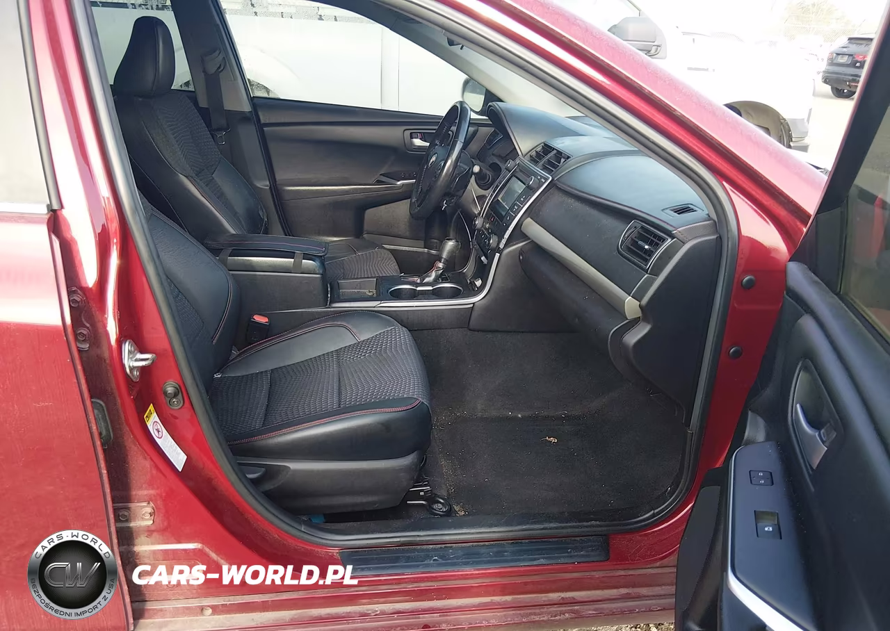 2015 Toyota Camry Se VIN:4T1BF1FKXFU910015 - 5