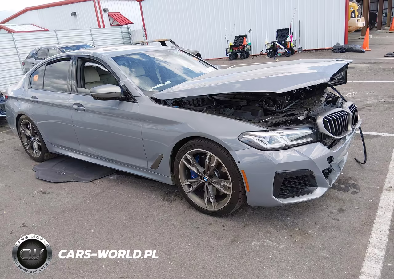 BMW M550I VIN:WBA13BK00MCF52008 - 1