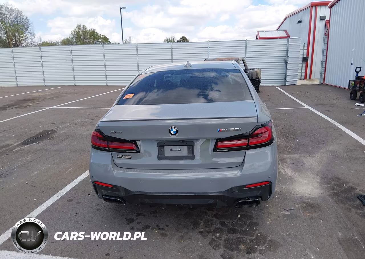 BMW M550I VIN:WBA13BK00MCF52008 - 16