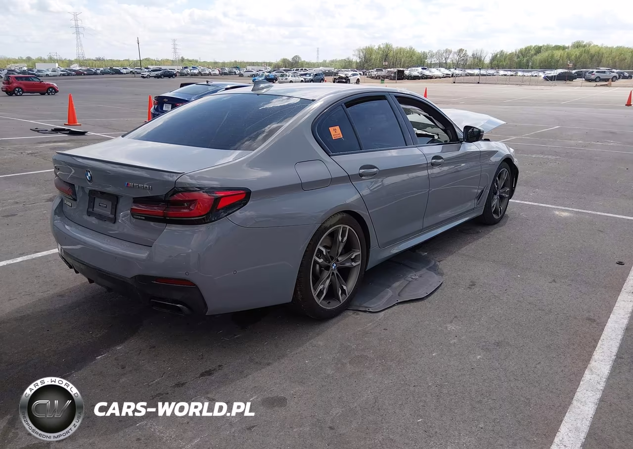 BMW M550I VIN:WBA13BK00MCF52008 - 4
