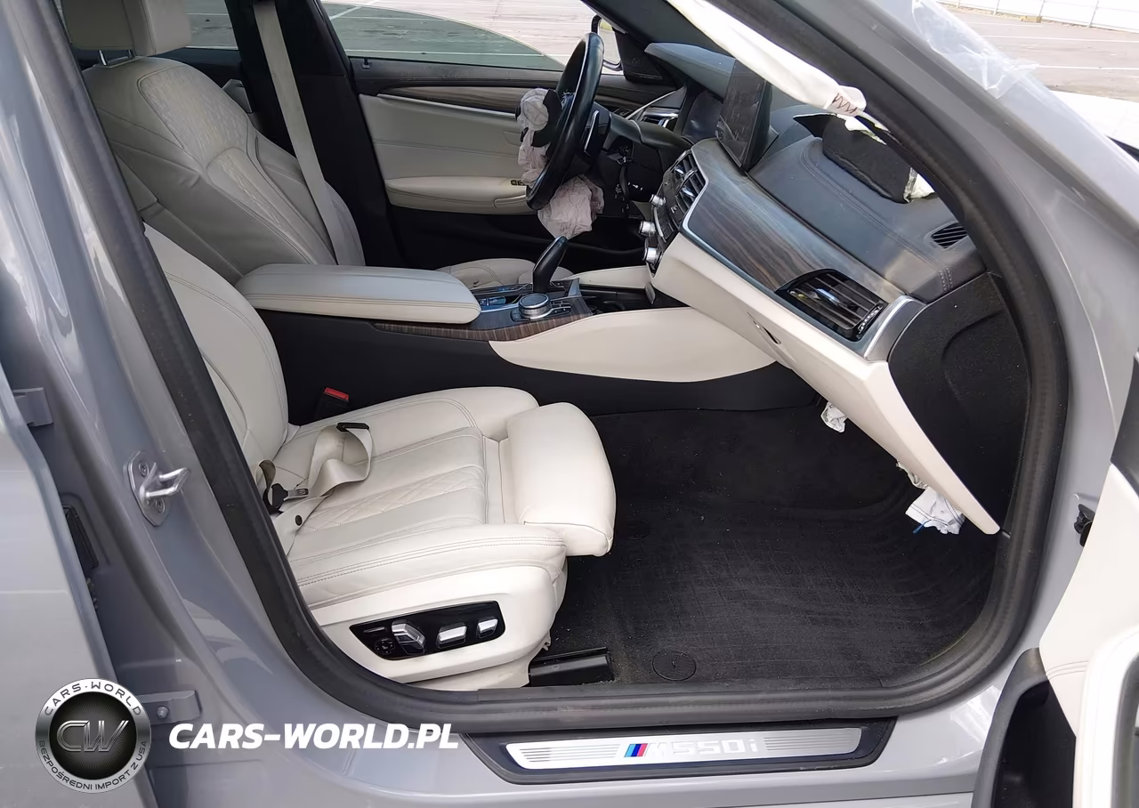 BMW M550I VIN:WBA13BK00MCF52008 - 5