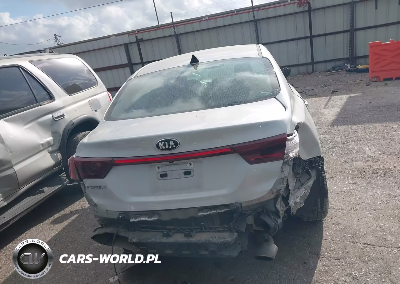 2021 Kia Forte Lxs VIN:3KPF24AD2ME331933 - 16