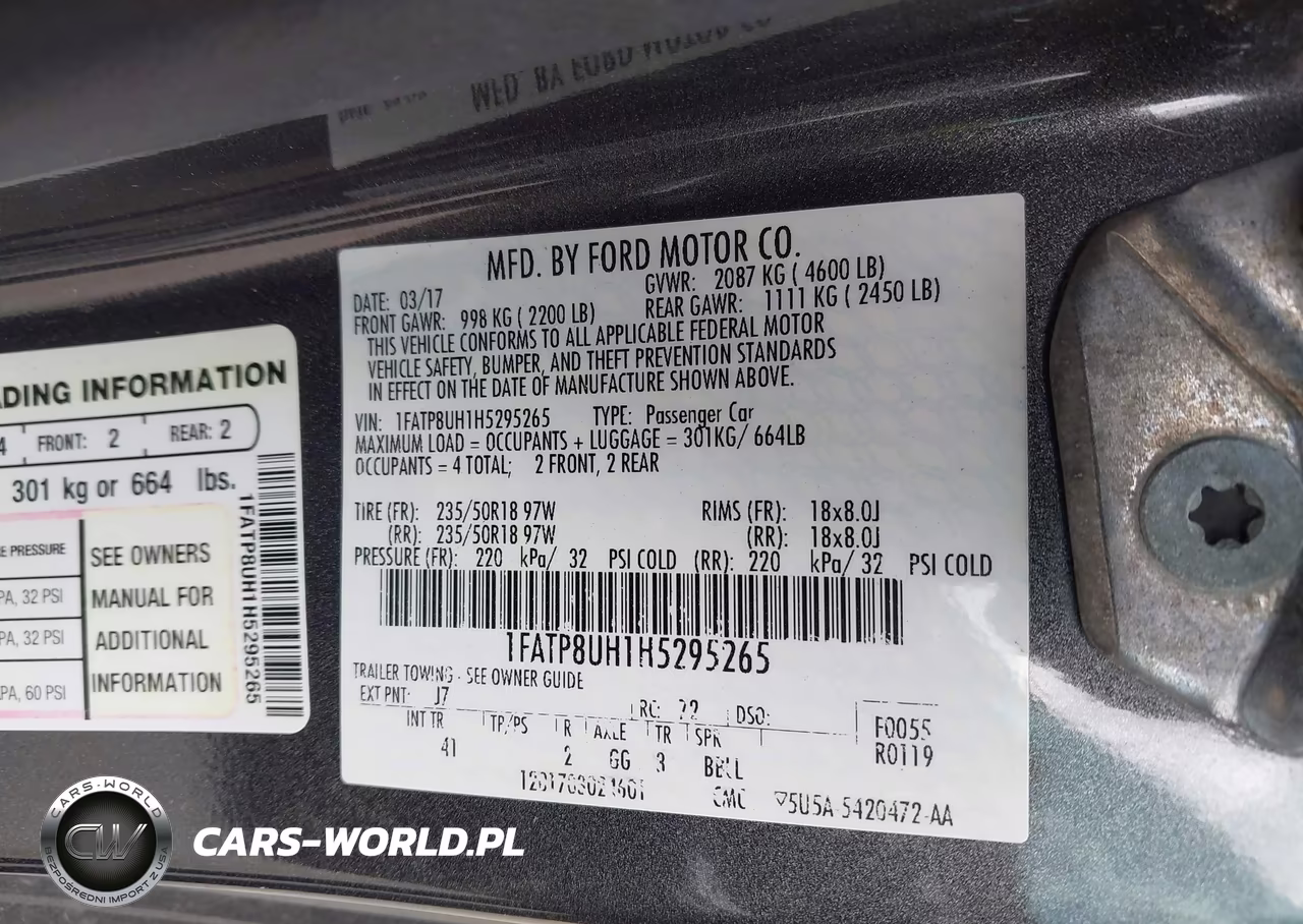 2017 Ford Mustang Ecoboost Premium VIN:1FATP8UH1H5295265 - 9