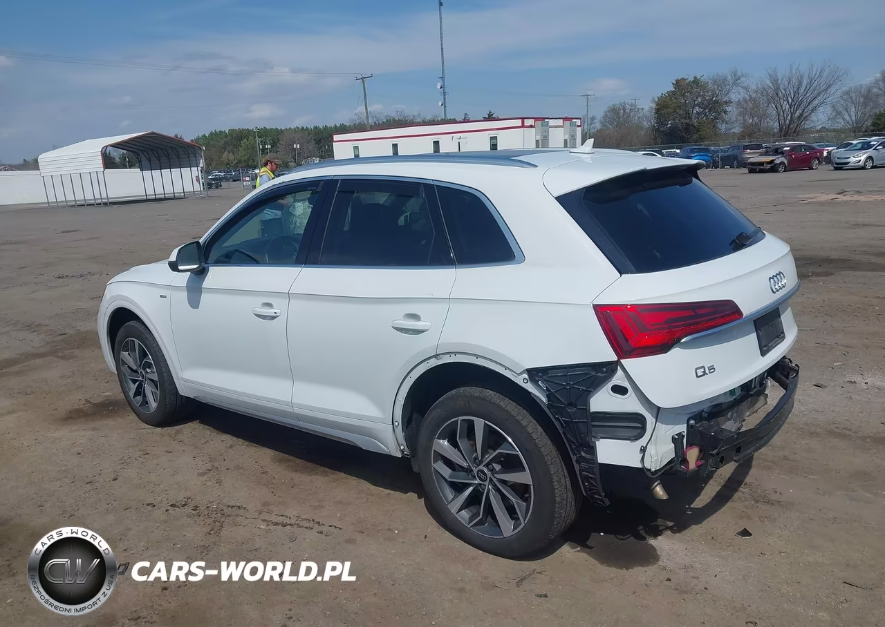 2024 Audi Q5 Premium Plus 45 Tfsi S Line Quattro VIN:WA1EAAFY1R2046633 - 3