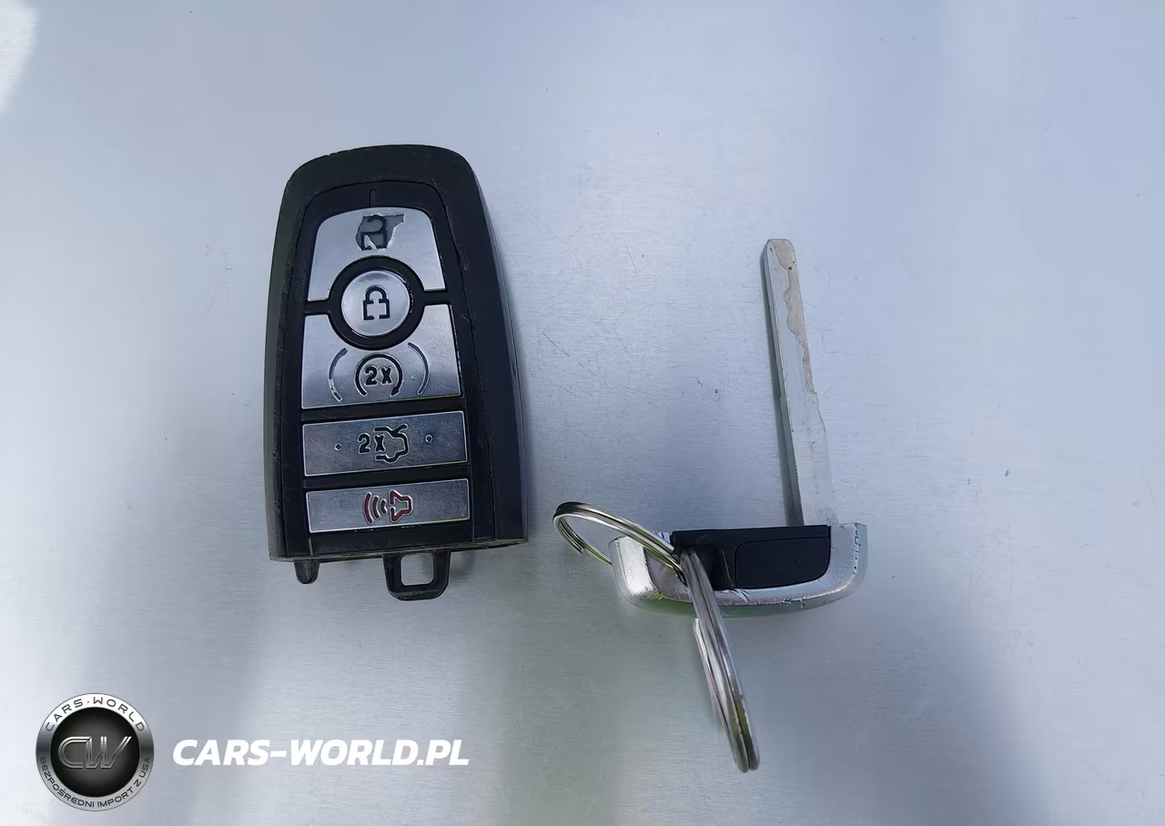 2019 Ford Fusion Titanium VIN:3FA6P0D97KR184537 - 11
