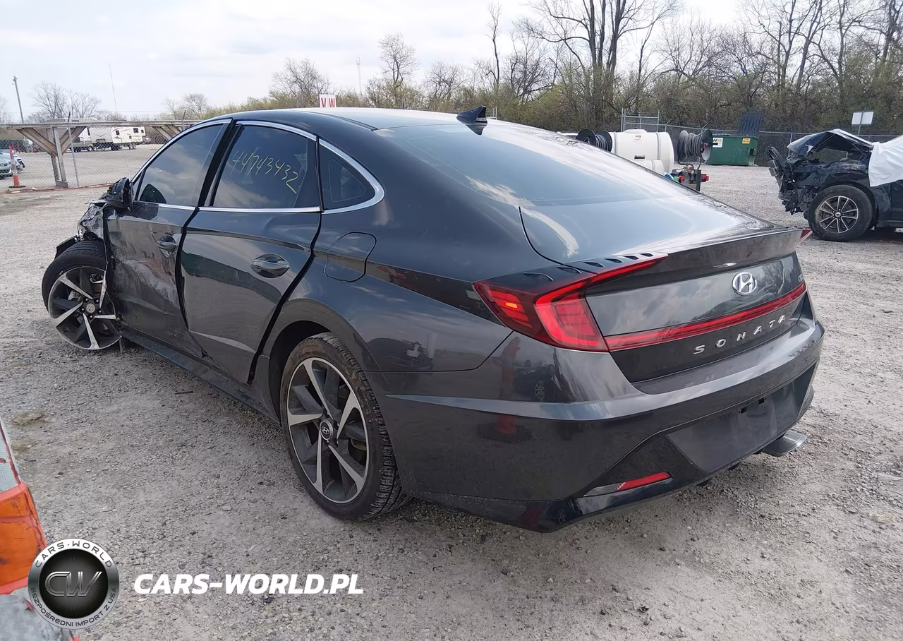 2021 Hyundai Sonata Sel Plus VIN:5NPEJ4J21MH123065 - 3