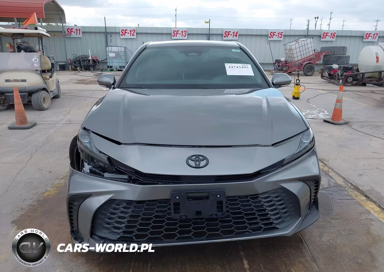 2025 Toyota Camry Se VIN:4T1DAACK9SU516320 - 12