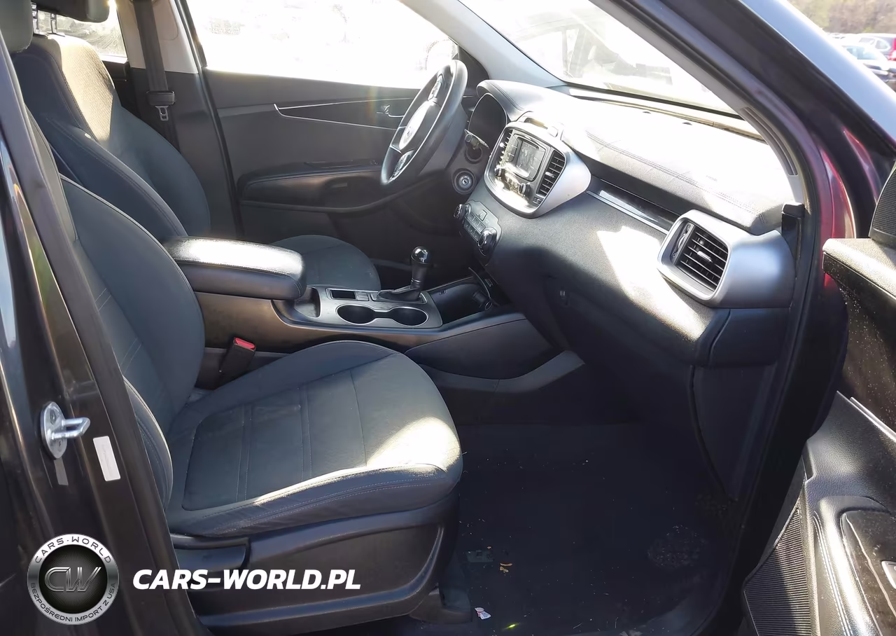 2017 Kia Sorento 2.4L Lx VIN:5XYPG4A38HG220521 - 5