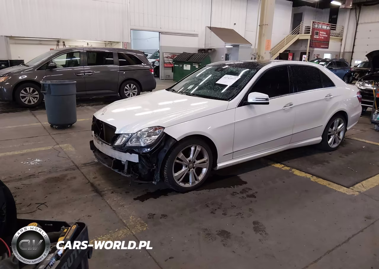 2013 Mercedes-Benz E 350 4Matic VIN:WDDHF8JB1DA735317 - 2