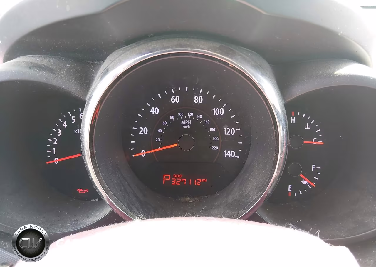 2010 Kia Soul + VIN:KNDJT2A22A7187757 - 7