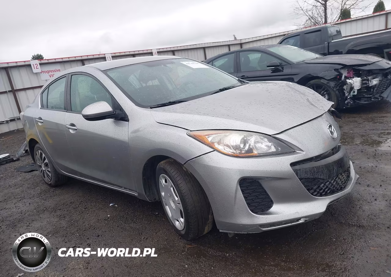 2013 Mazda Mazda3 I Sv