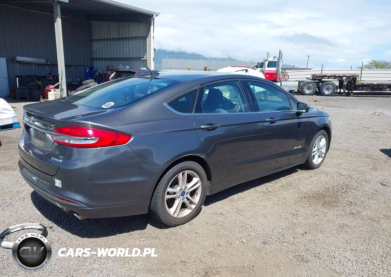 2018 Ford Fusion Hybrid Se VIN:3FA6P0LU0JR205331 - 4