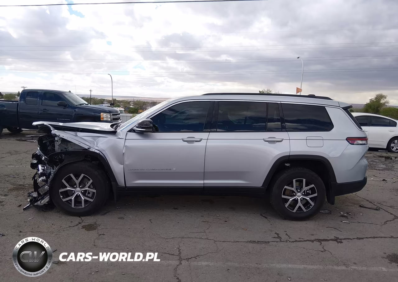 2025 Jeep Grand Cherokee L Limited 4X4 VIN:1C4RJKBG1S8708756 - 14