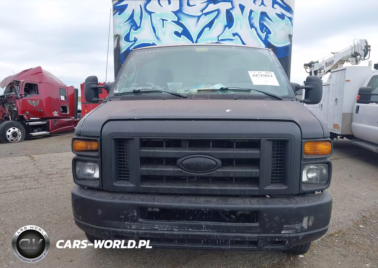 2017 Ford E-350 Cutaway VIN:1FDWE3FS5HDC37220 - 10