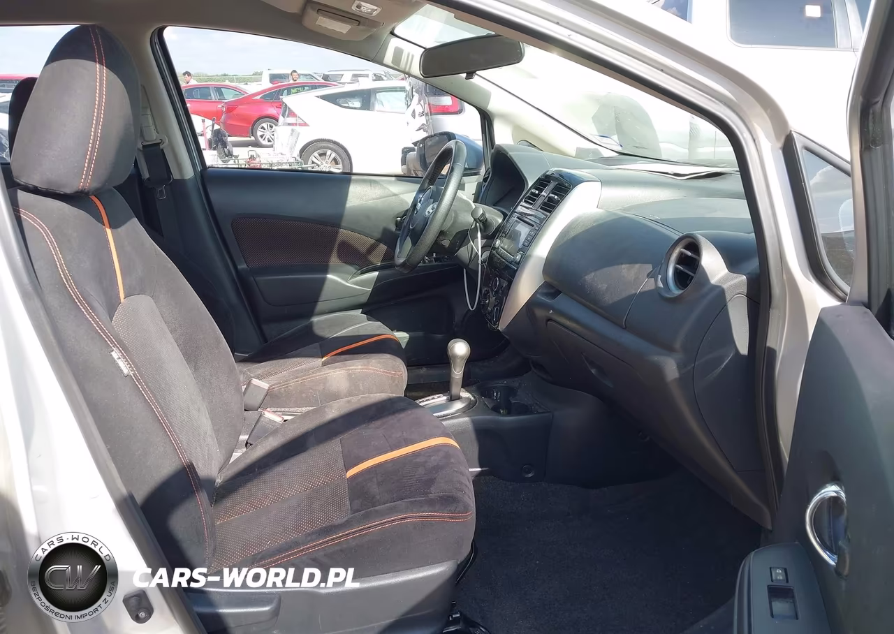 2016 Nissan Versa Note Sr VIN:3N1CE2CP9GL368356 - 5