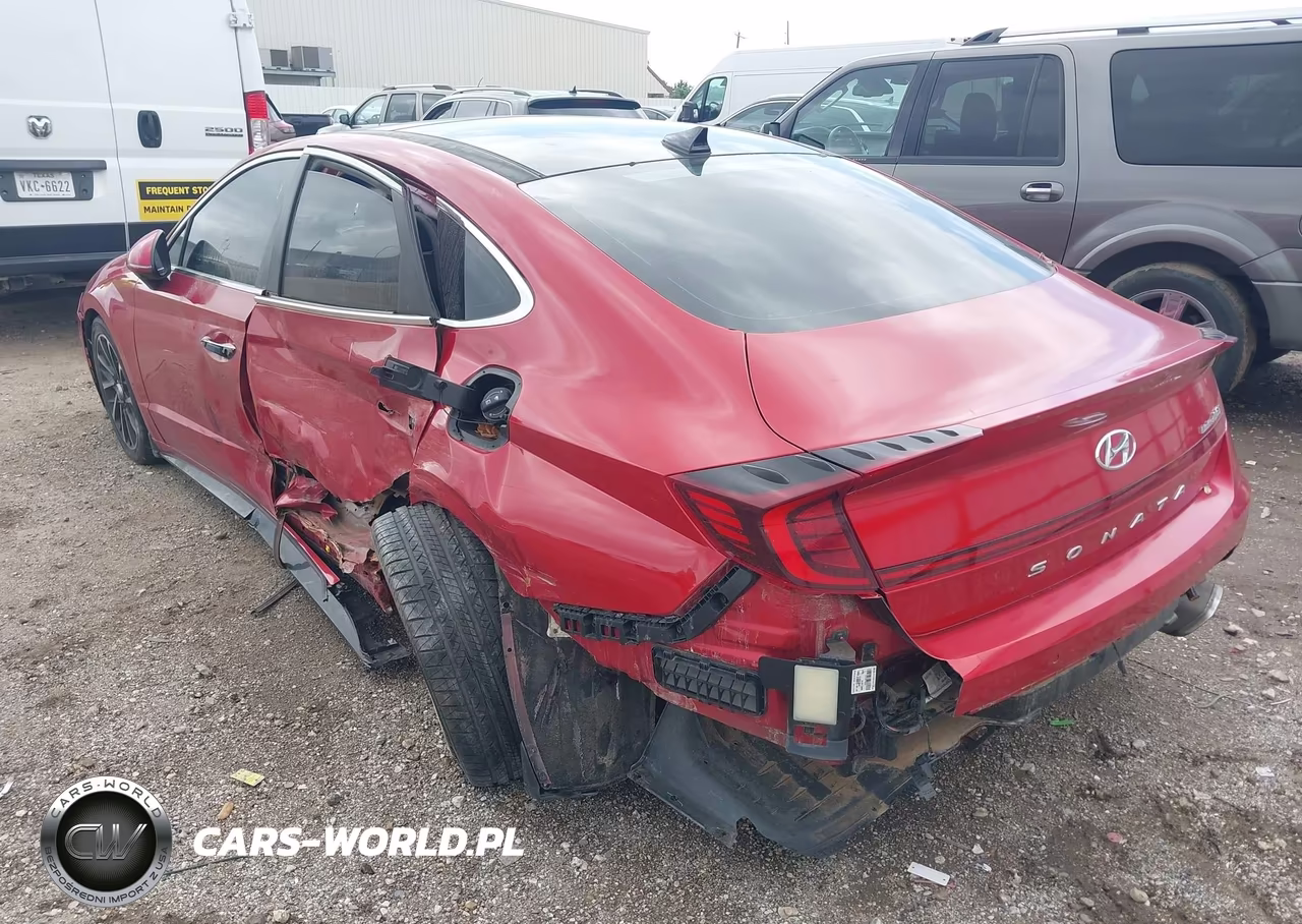 2021 Hyundai Sonata Limited VIN:5NPEH4J28MH091811 - 3