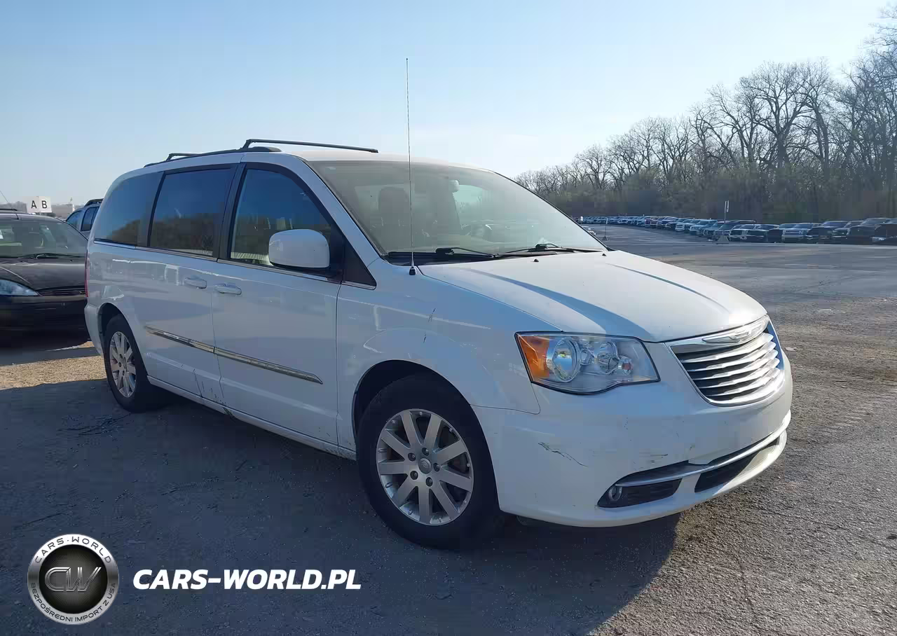 2015 Chrysler Town & Country Touring