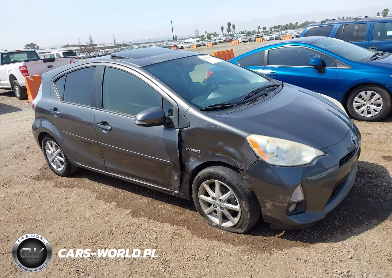 2012 Toyota Prius C Four