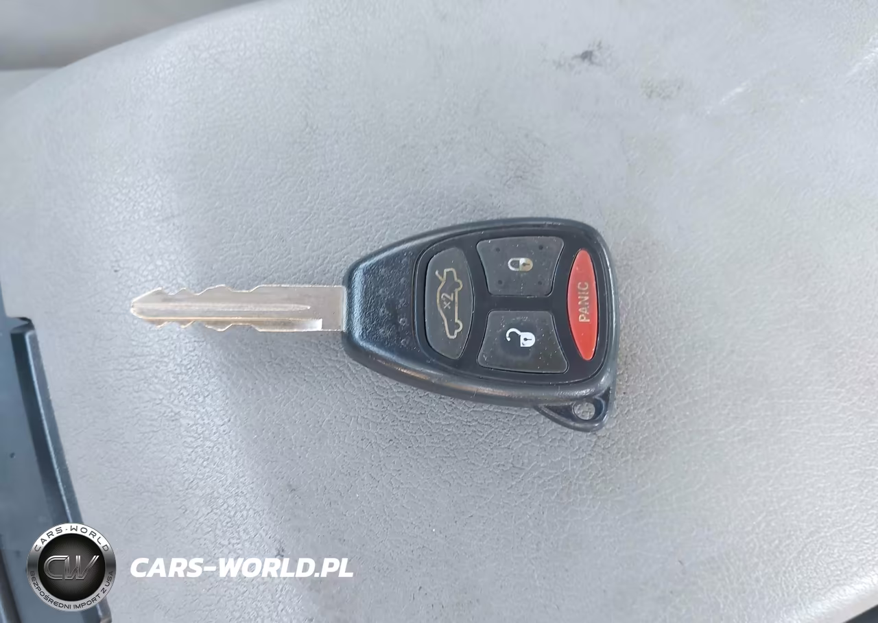 2007 Chrysler 300 VIN:2C3KA53G17H659436 - 11