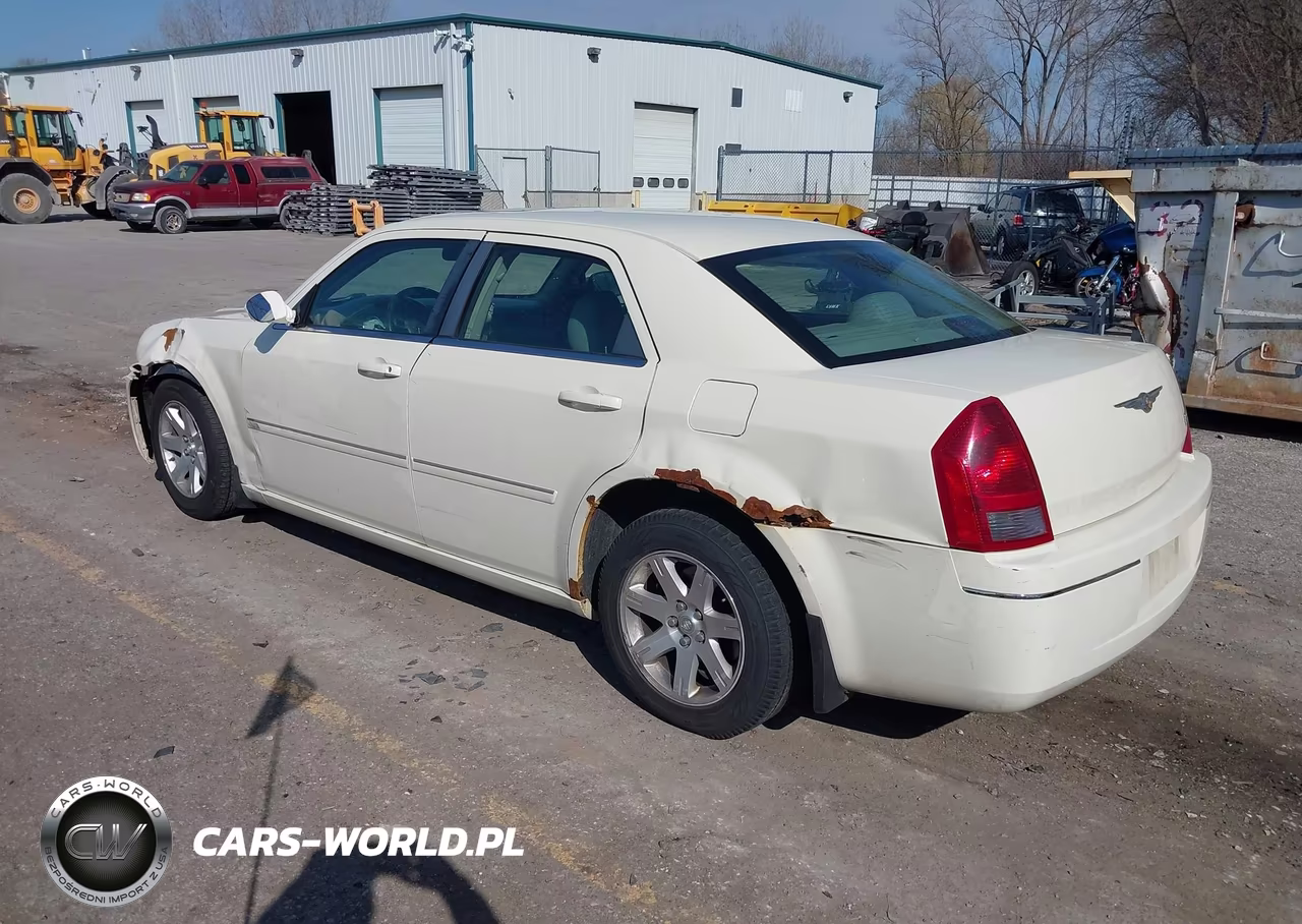 2007 Chrysler 300 VIN:2C3KA53G17H659436 - 3