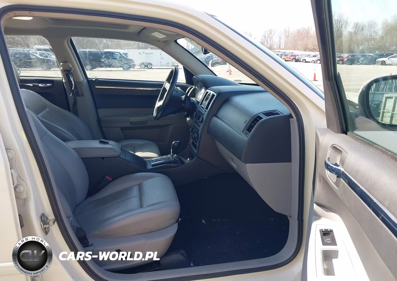 2007 Chrysler 300 VIN:2C3KA53G17H659436 - 5