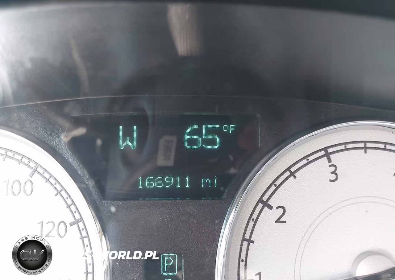 2007 Chrysler 300 VIN:2C3KA53G17H659436 - 7