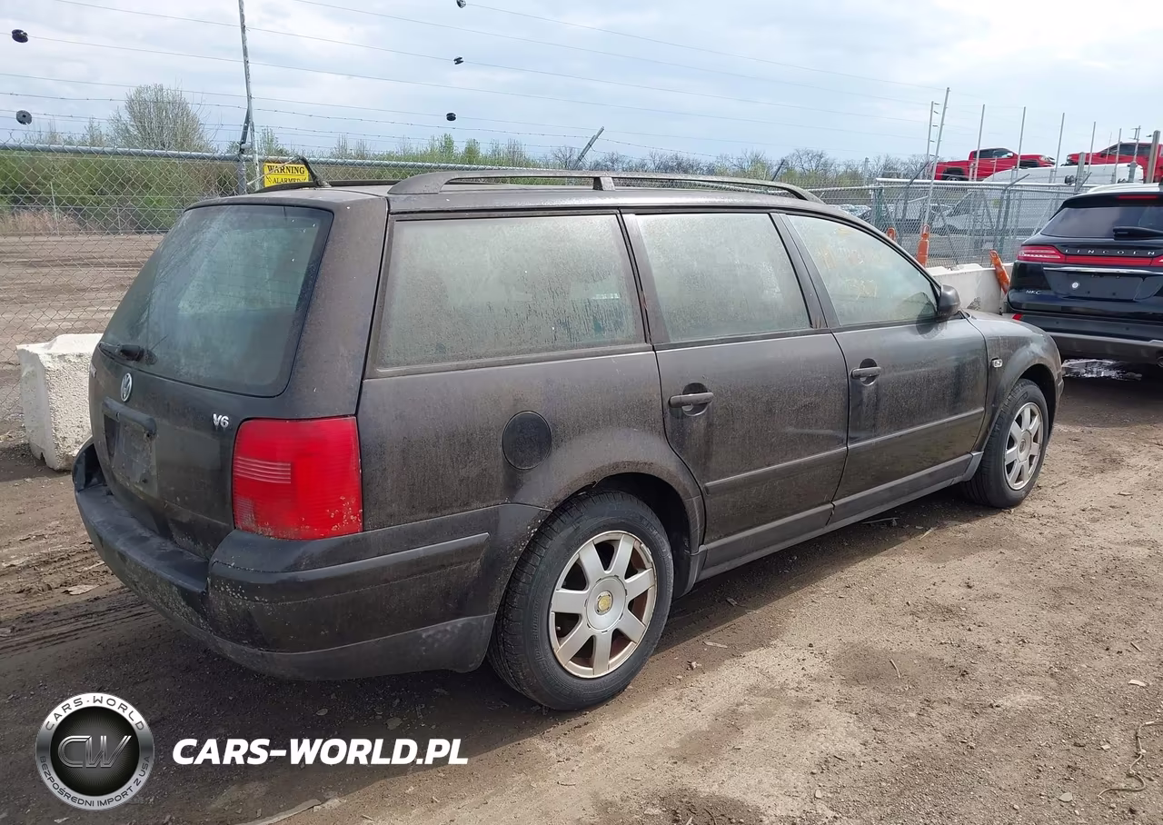 2000 Volkswagen Passat Gls V6 VIN:WVWND23B3YE324710 - 4