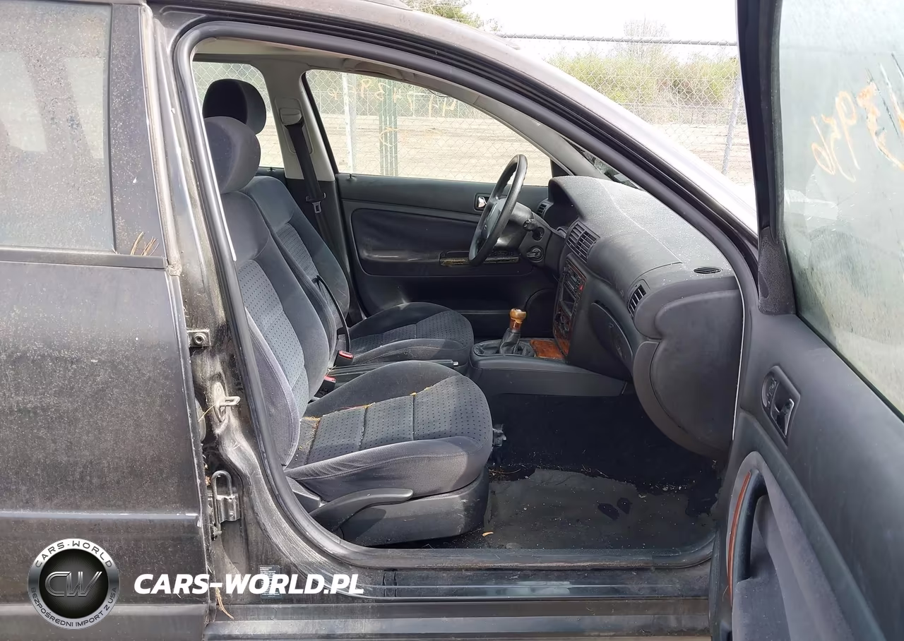 2000 Volkswagen Passat Gls V6 VIN:WVWND23B3YE324710 - 5