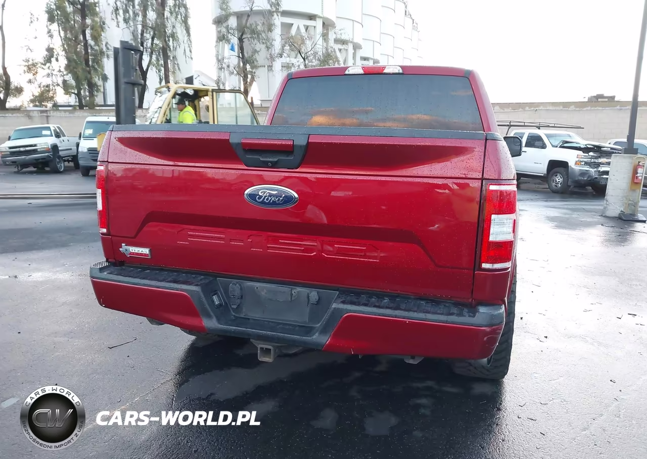 2018 Ford F-150 Xlt VIN:1FTEW1C52JKC33370 - 16