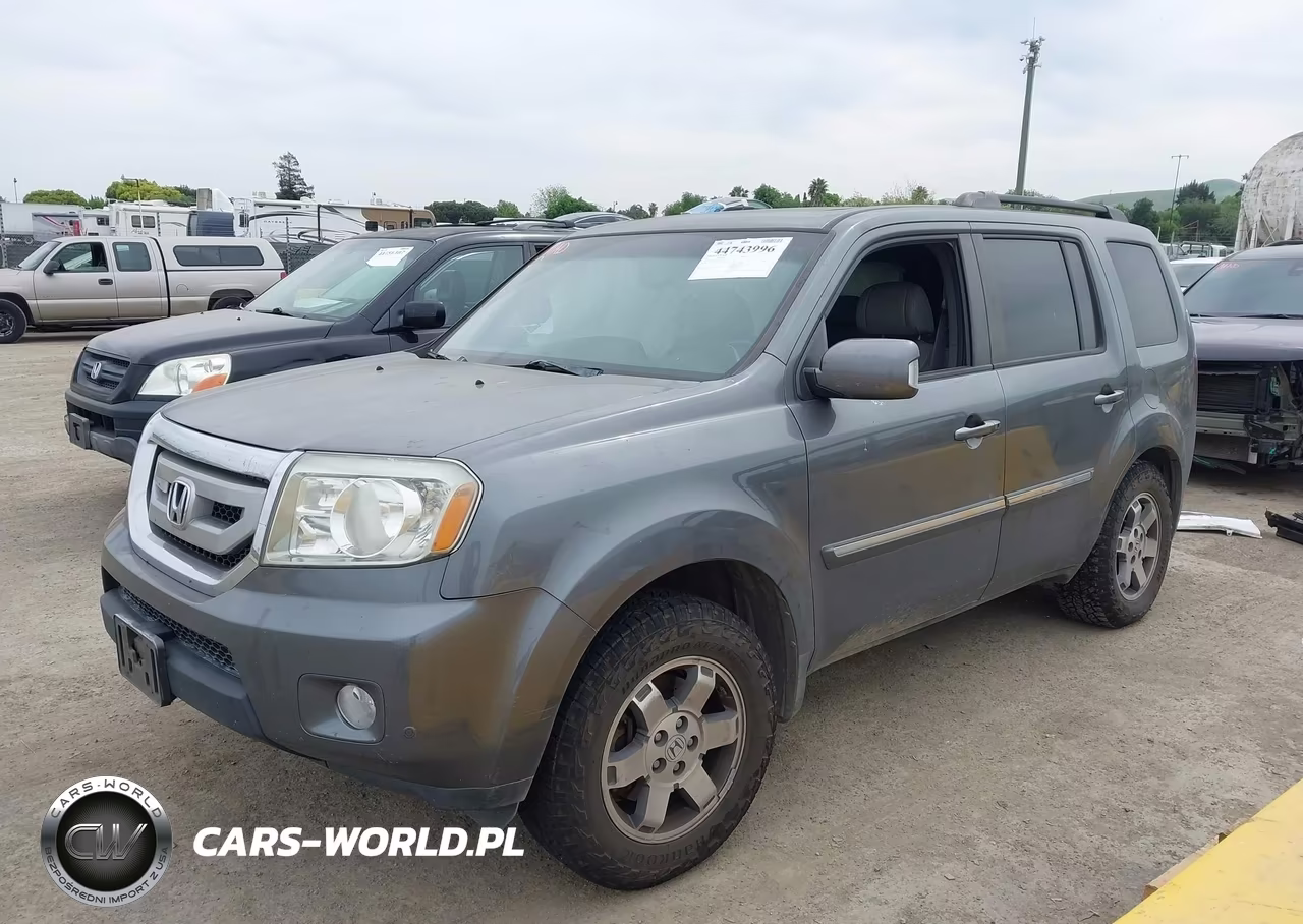 2011 Honda Pilot Touring VIN:5FNYF4H95BB090634 - 2