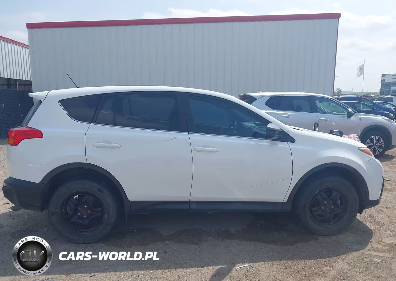 2015 Toyota Rav4 Le VIN:2T3BFREV1FW392460 - 12
