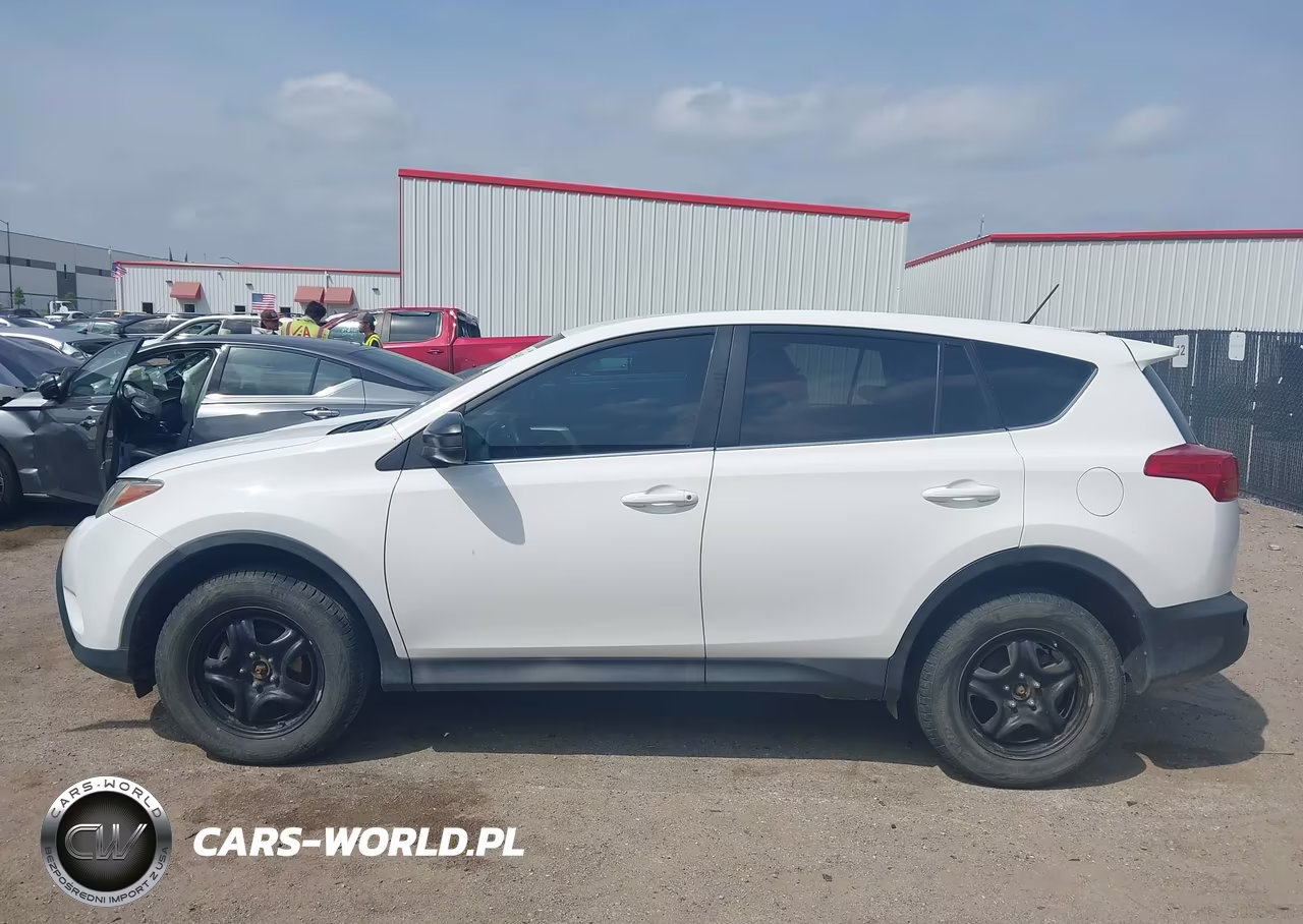 2015 Toyota Rav4 Le VIN:2T3BFREV1FW392460 - 13
