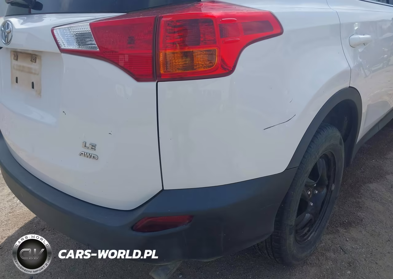2015 Toyota Rav4 Le VIN:2T3BFREV1FW392460 - 6