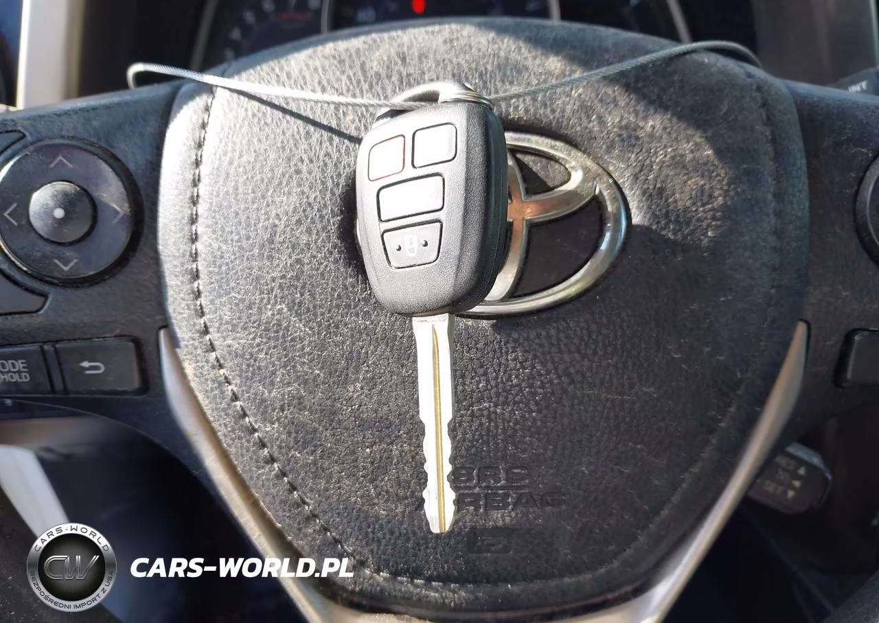 2015 Toyota Rav4 Xle VIN:JTMRFREV4FD109982 - 11