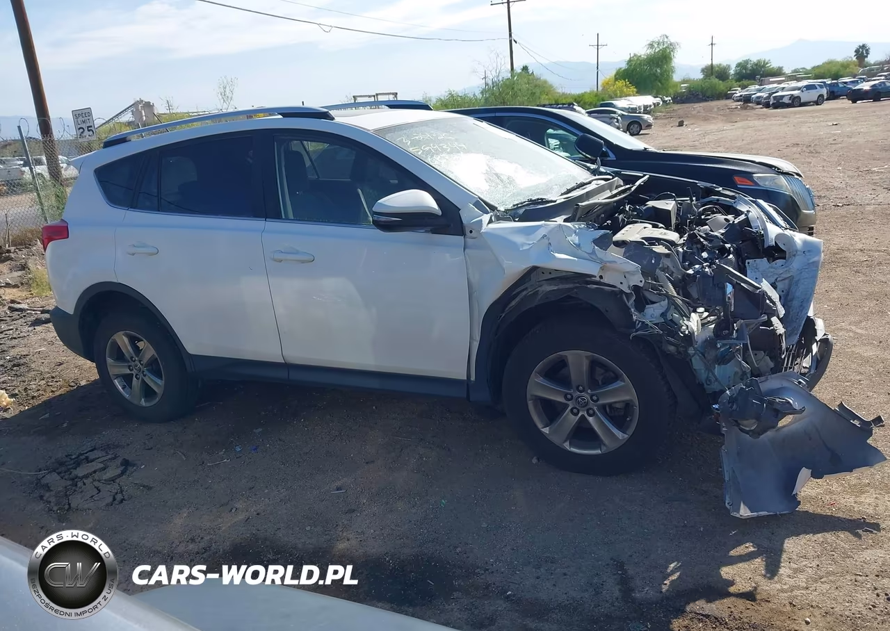 2015 Toyota Rav4 Xle VIN:JTMRFREV4FD109982 - 13